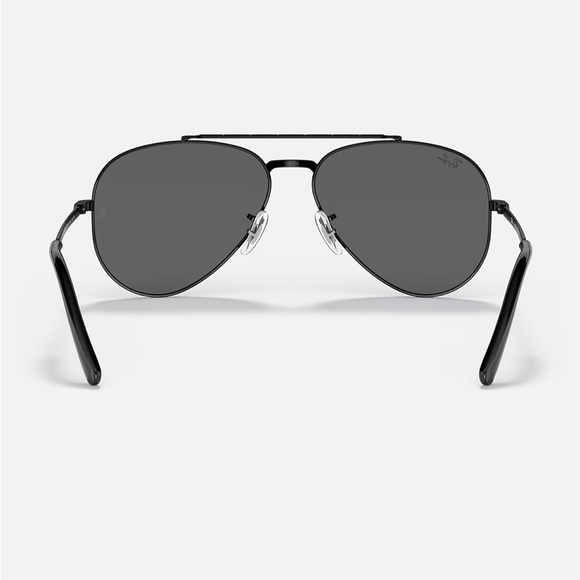 Ray-Ban Aviator sunglasses - Picture 6 of 9